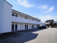 【紙タバコNG】ネット無料 2022年2月リノベ♪K入替・洗面台設置・フローリング張替・トイレと洗濯スペースにはそれぞれ便利なオープン棚設置
宅配BOXもあります♪
